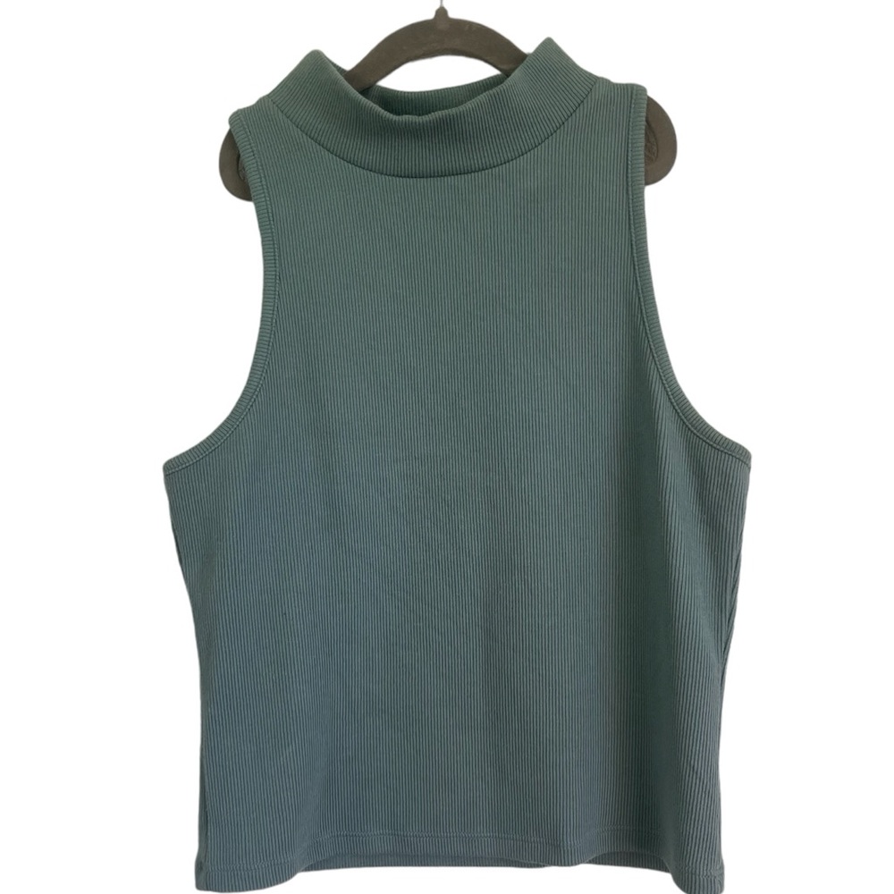 A New Day SZ M Sage blue/green crop mock turtle neck sleeveless shirt